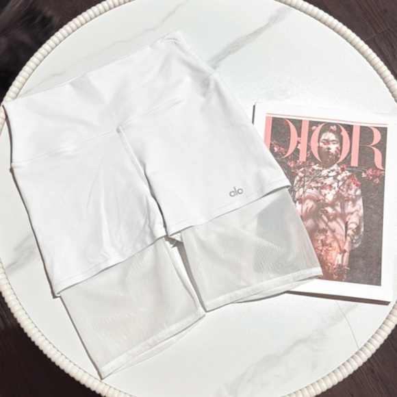 ALO Yoga Pants - ALO Yoga Women's White Mesh Bike Shorts